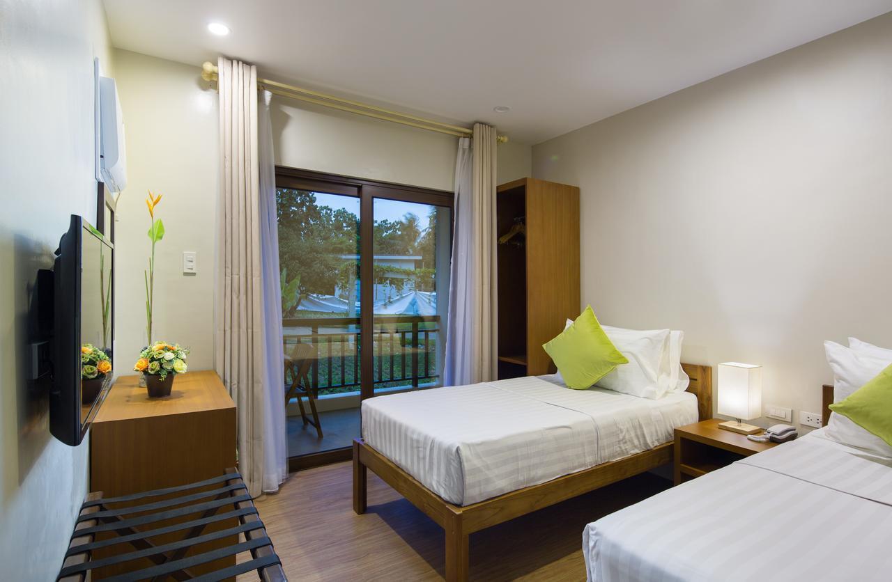 Solina Beach & Nature Resort Carles Exterior foto